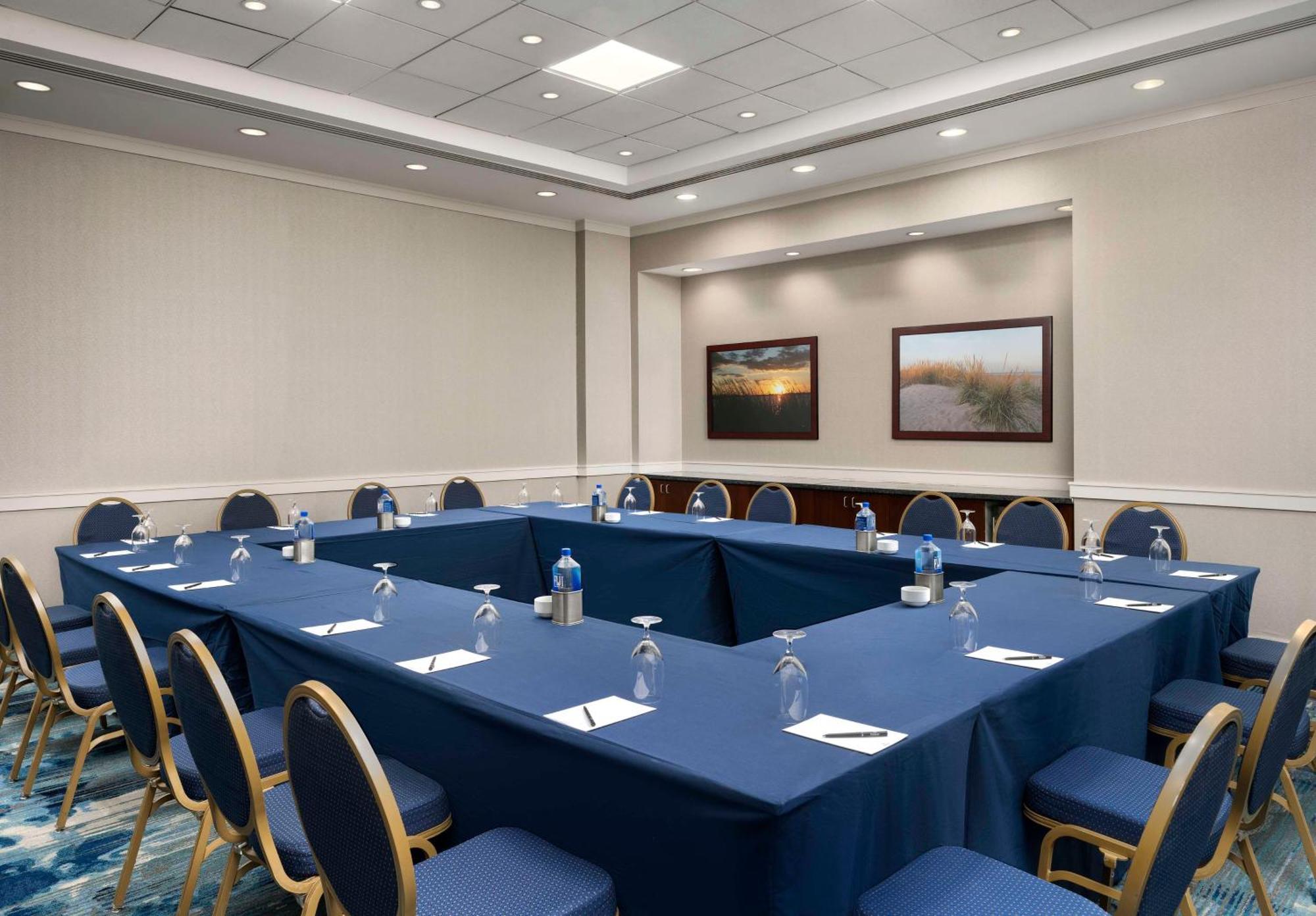 Hilton Virginia Beach Oceanfront Buitenkant foto