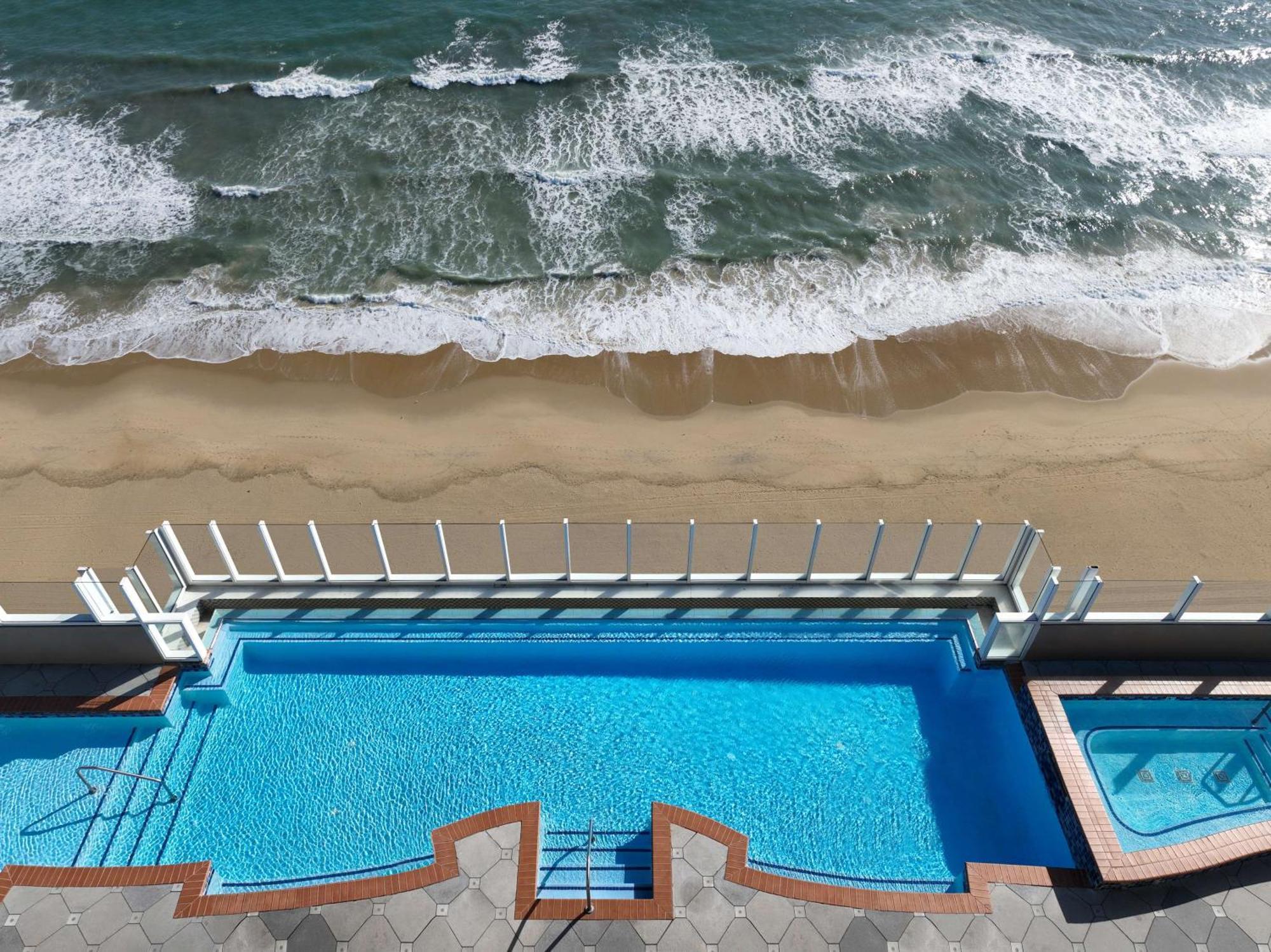 Hilton Virginia Beach Oceanfront Buitenkant foto